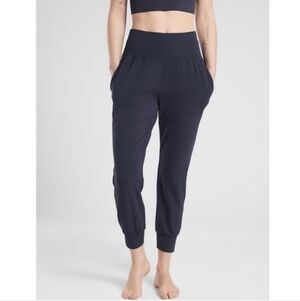 Athelta Cruise Joggers